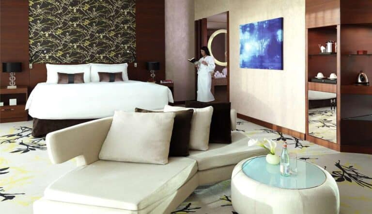 Futuristic Abu Dhabi and Secluded Seychelles