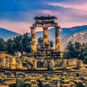 Holidays in Greece. Greece Destination Guide, Continental Greece including Delphi and Olympia