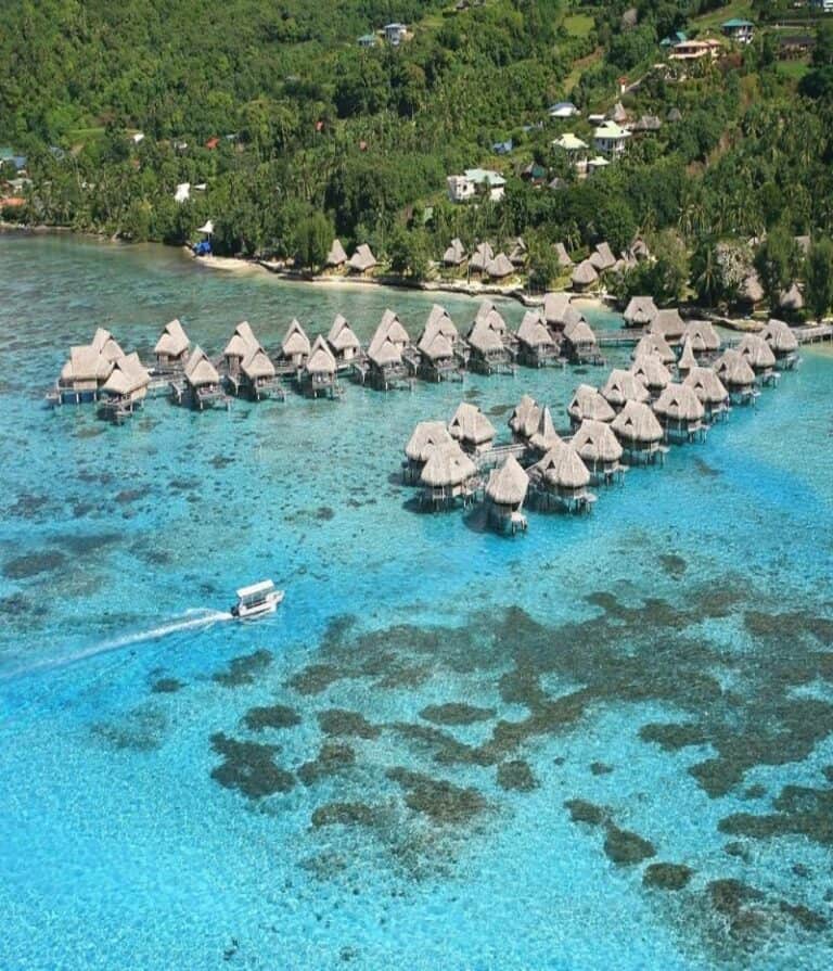 Moorea, Bora Bora and Private Cruise