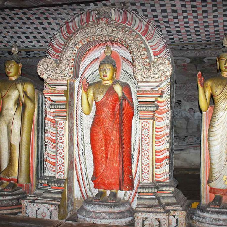 Dambulla Cave Temple: Sri Lanka’s Golden Rock Heritage