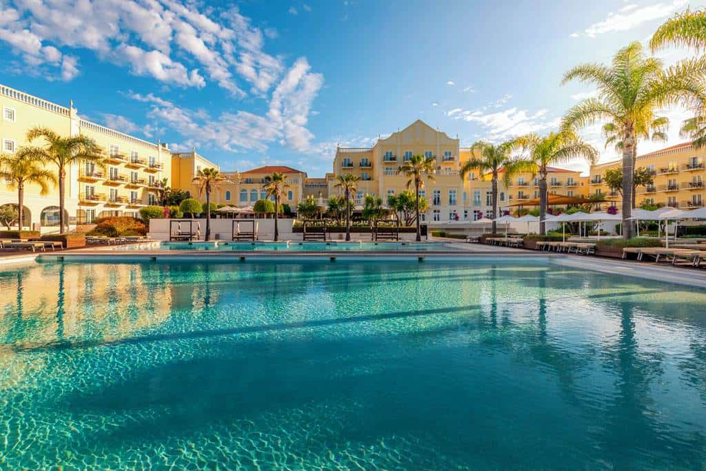 Domes_Lake_Algarve_Luxury Apartment-Style Stay in Vilamoura