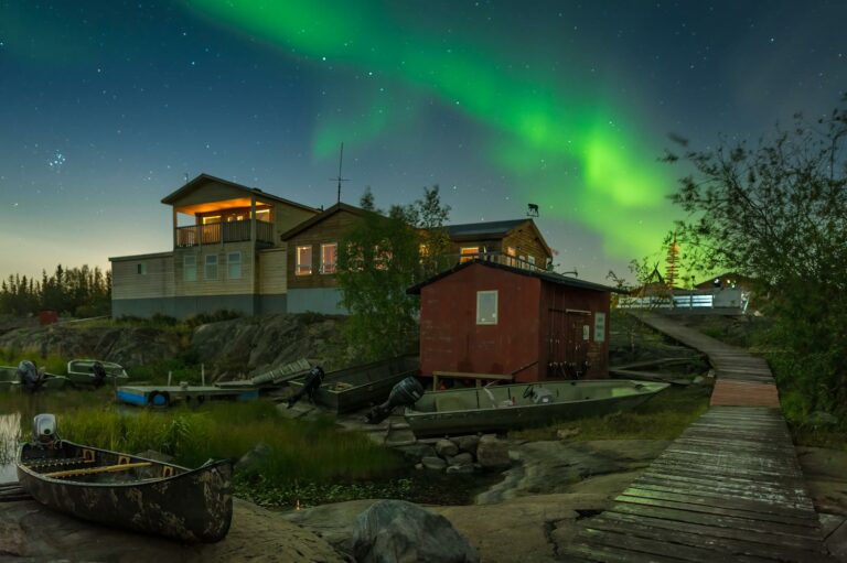 Northern Lights — Yukon & NWT