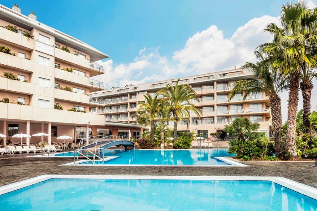 AQUA_Hotel_Onabrava