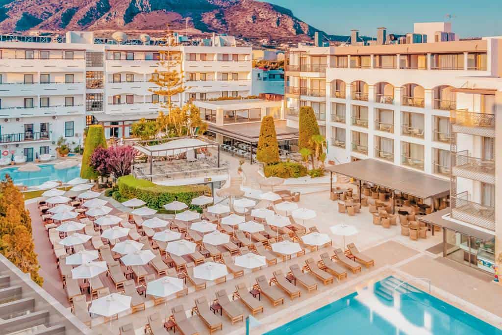 Albatros_Spa_&_Resort_Hotel