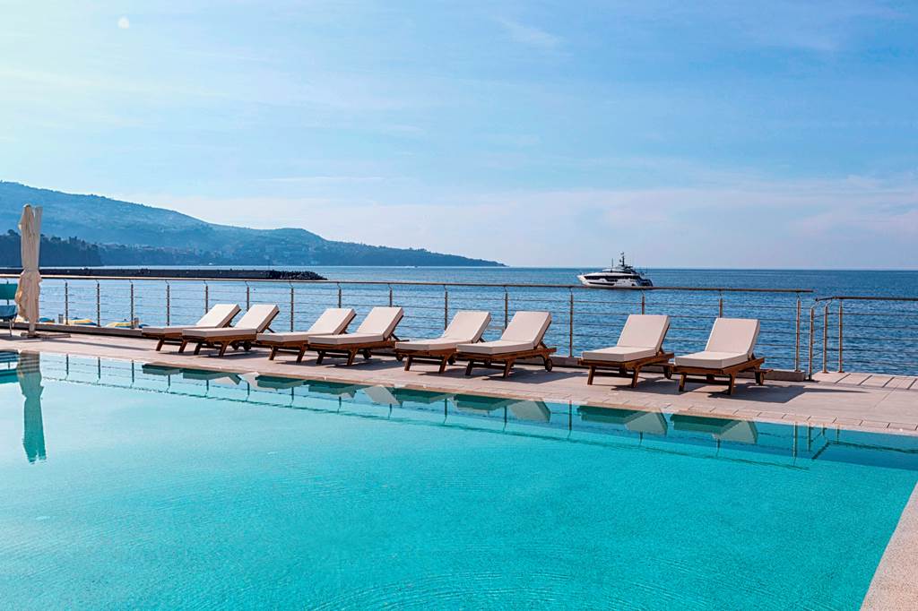 Alimuri_Bay_Resort