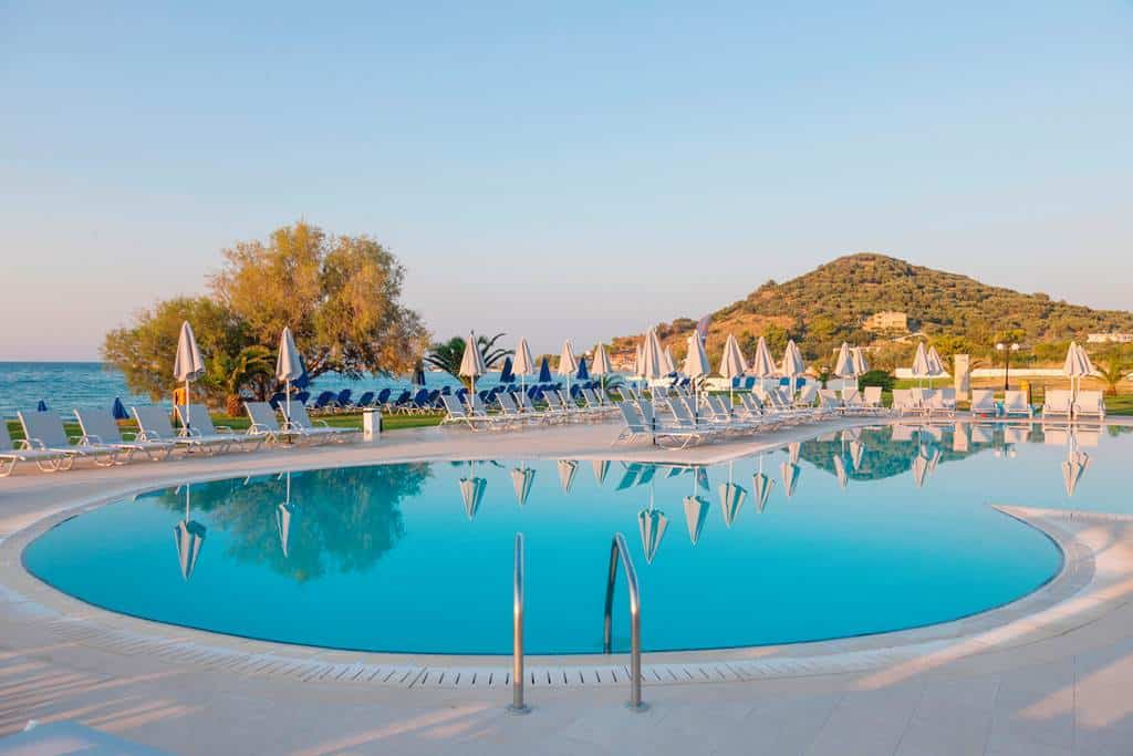 Alykanas_Village