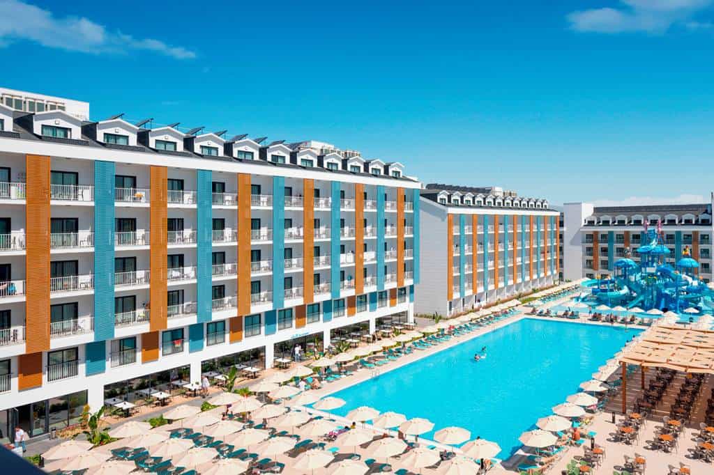 Arcanus_Hotels_Trendline_Side