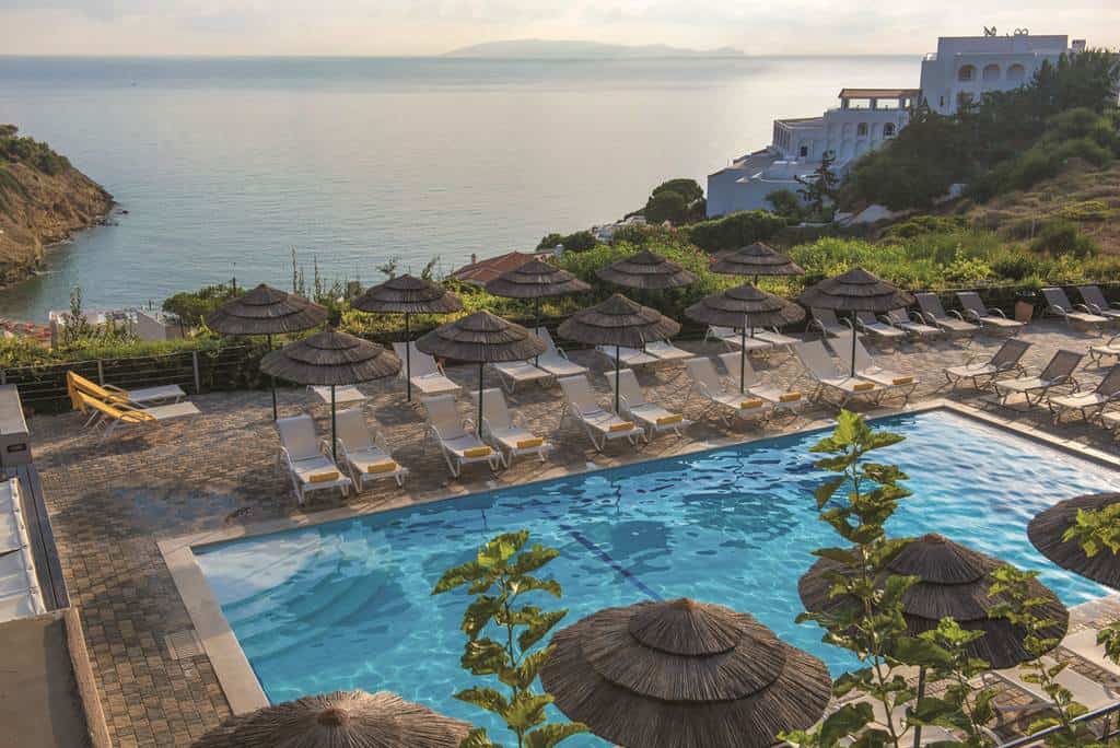 Blue_Bay_Resort_Hotel