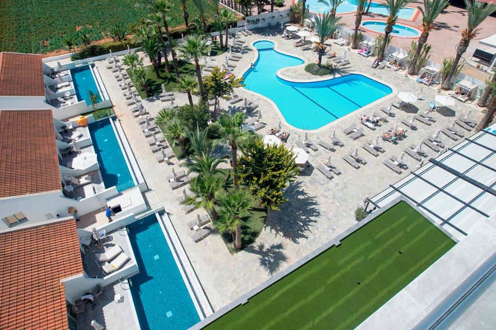 Bohemian_Gardens_Hotel