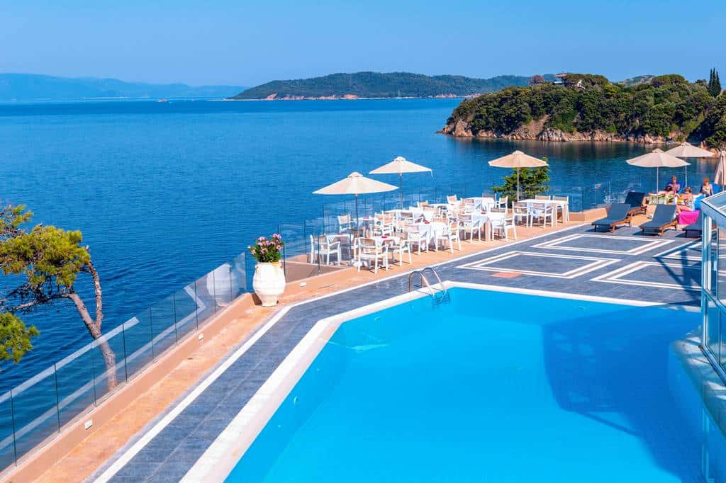 Cape_Kanapitsa_Hotel