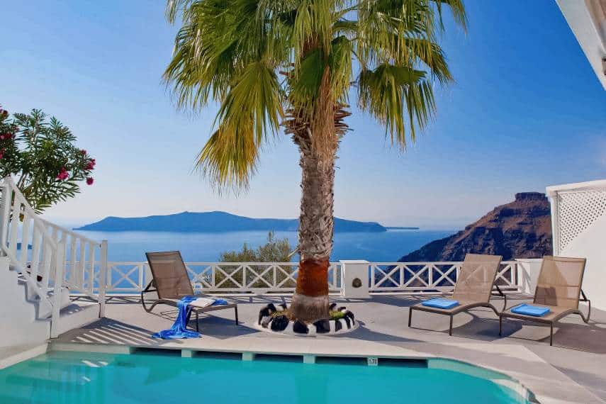 Cliff_Side_Suites