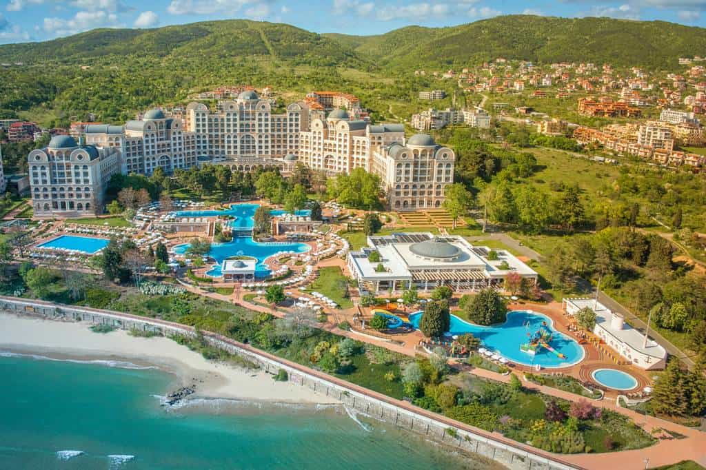 Dreams_Sunny_Beach_Resort_&_Spa