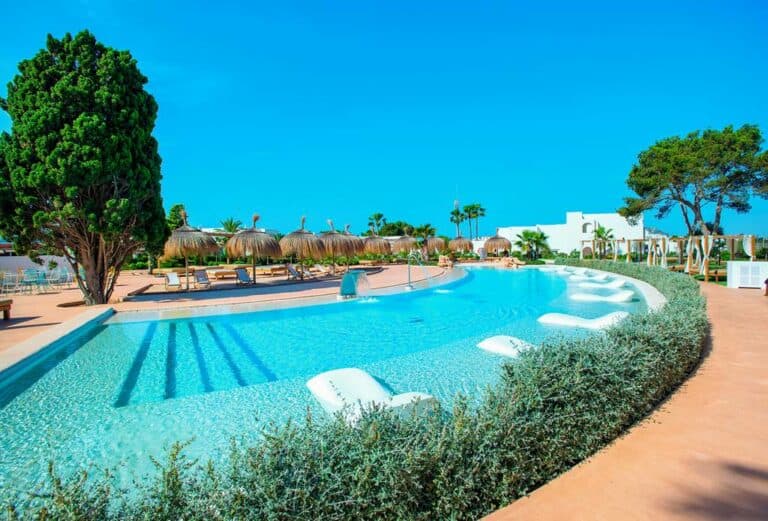 Eques Petit Resort