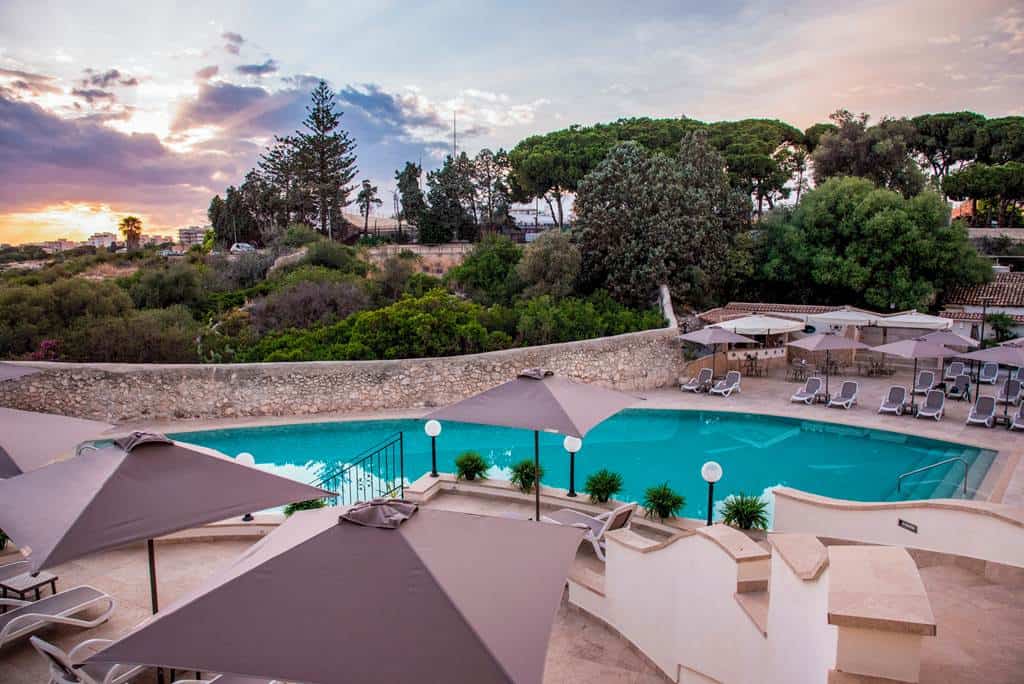 Grand_Villa_Politi