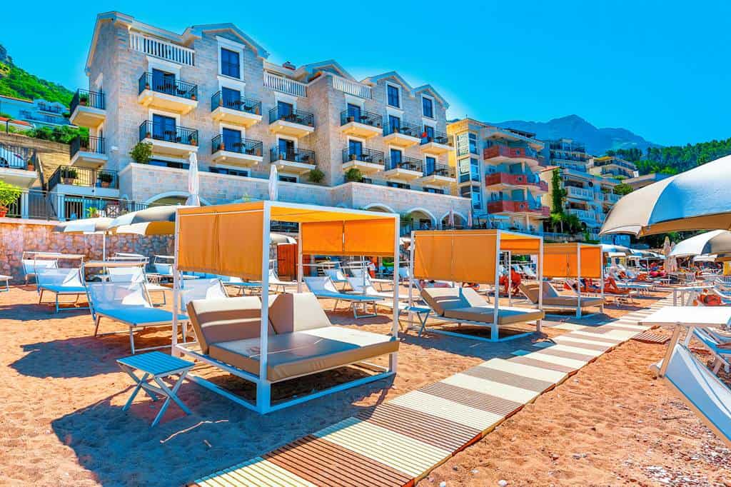 Hotel_California_Sveti_Stefan