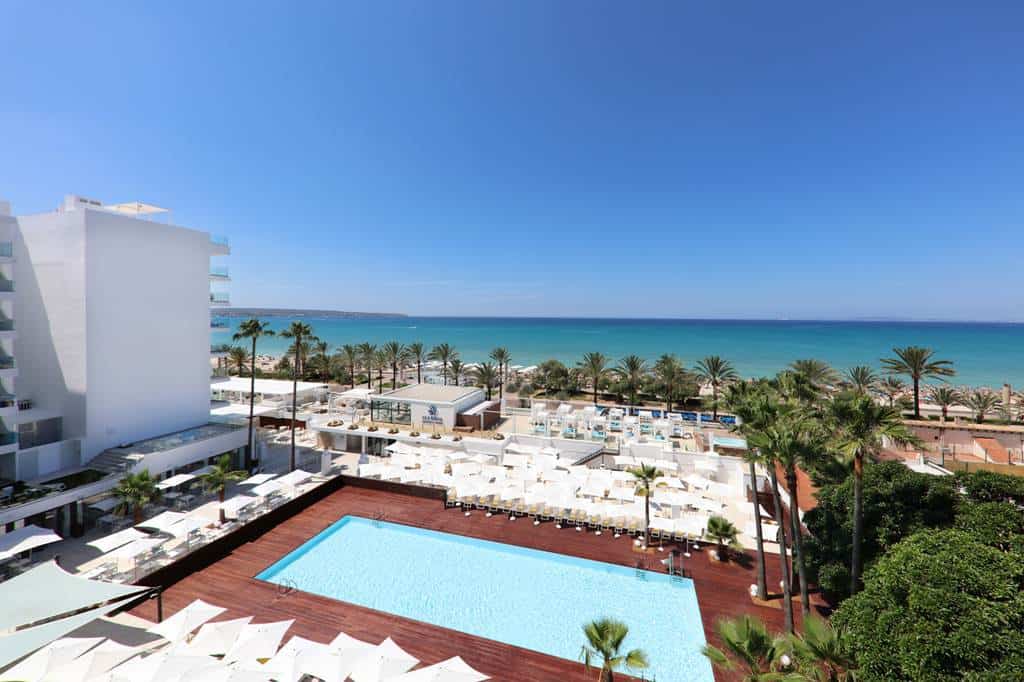 Iberostar_Waves_Bahia_de_Palma