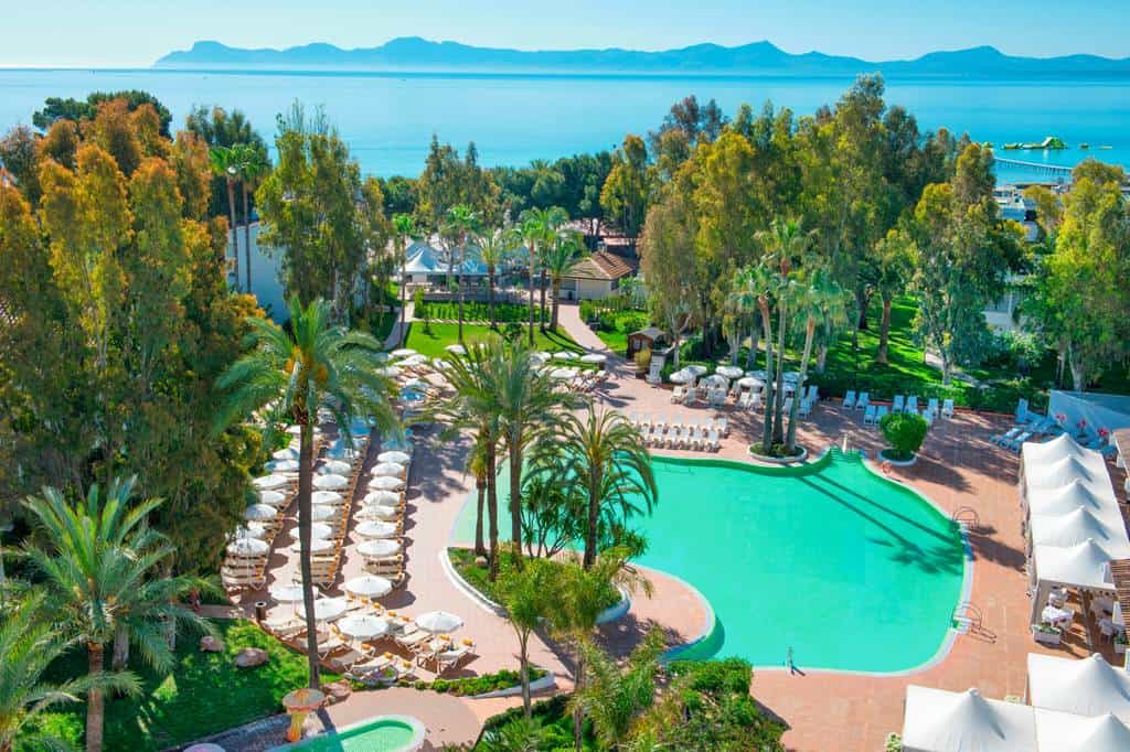 Iberostar_Waves_Ciudad_Blanca