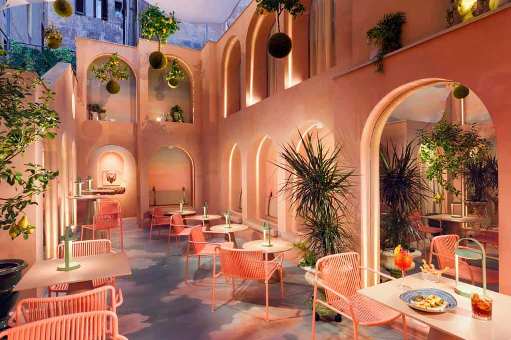 Leon's_Place_Hotel