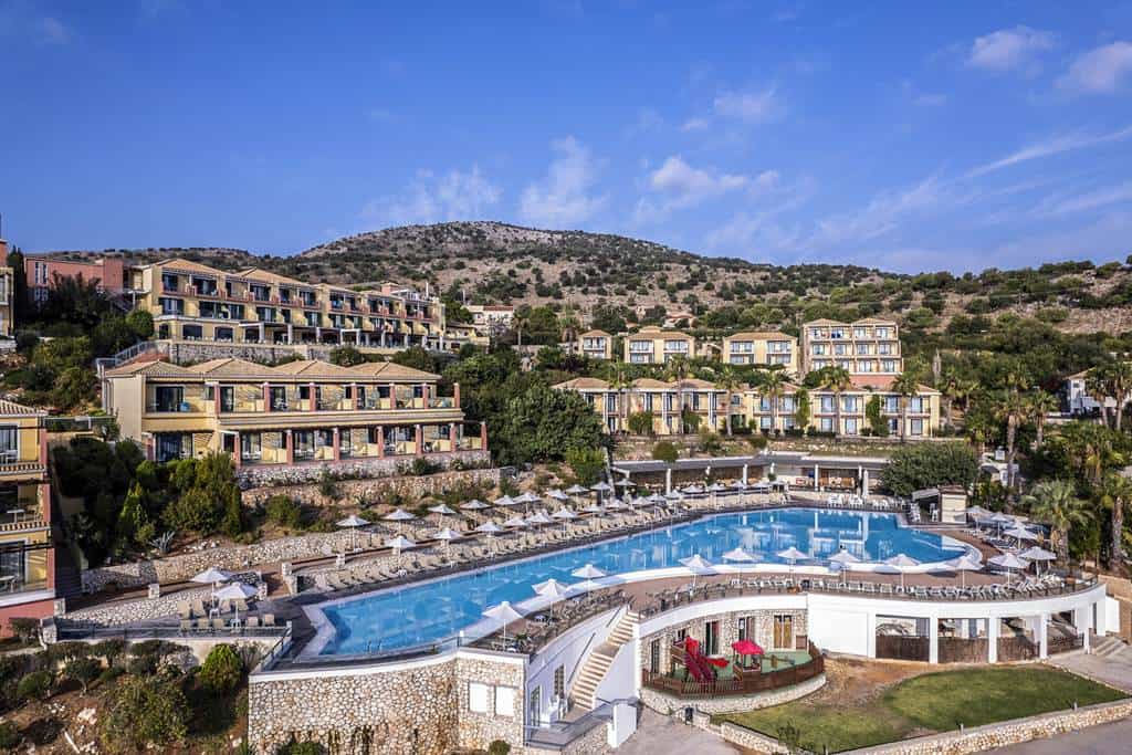 Louis_Apostolata_Island_Resort_&_Spa