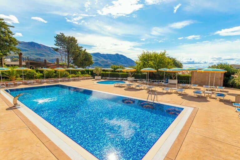 Montenegro Beach Resort