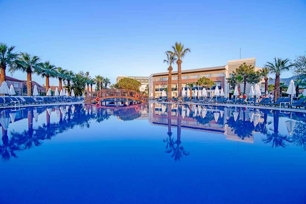 Palm_Wings_Beach_Resort