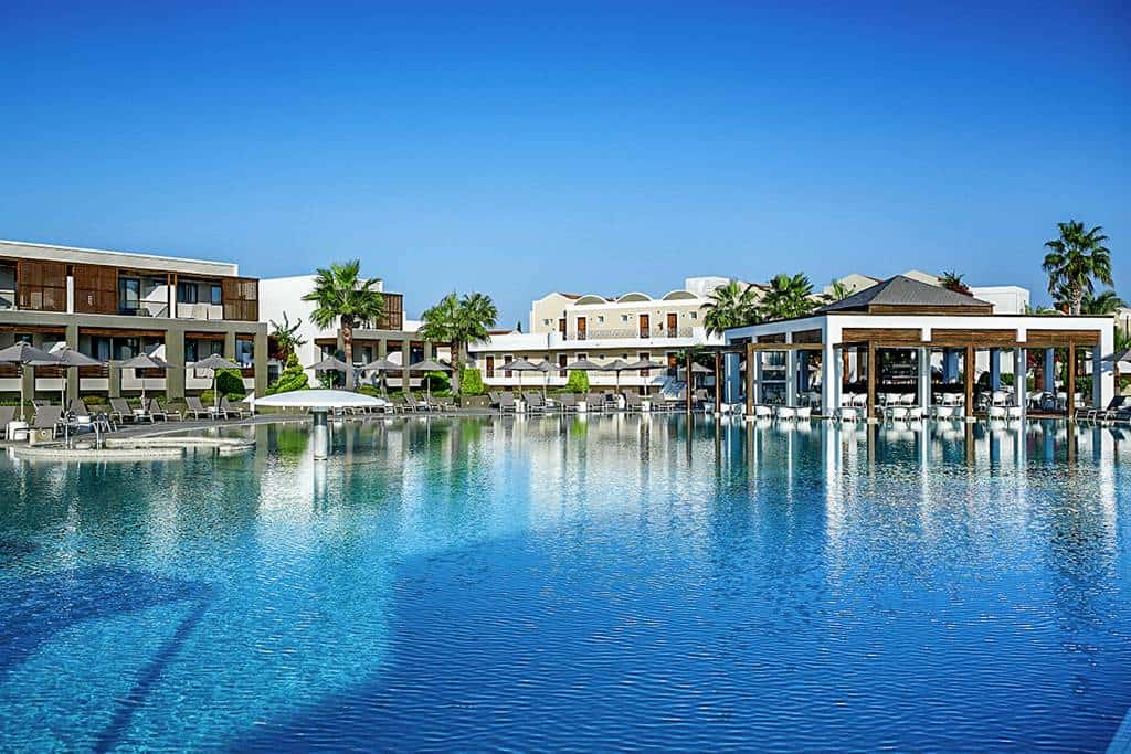 Pelagos_Suites_Hotel_&_Spa