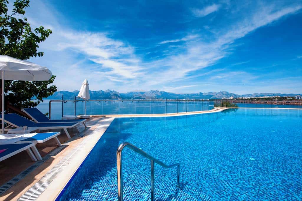 Ramada_Plaza_by_Wyndham_Antalya