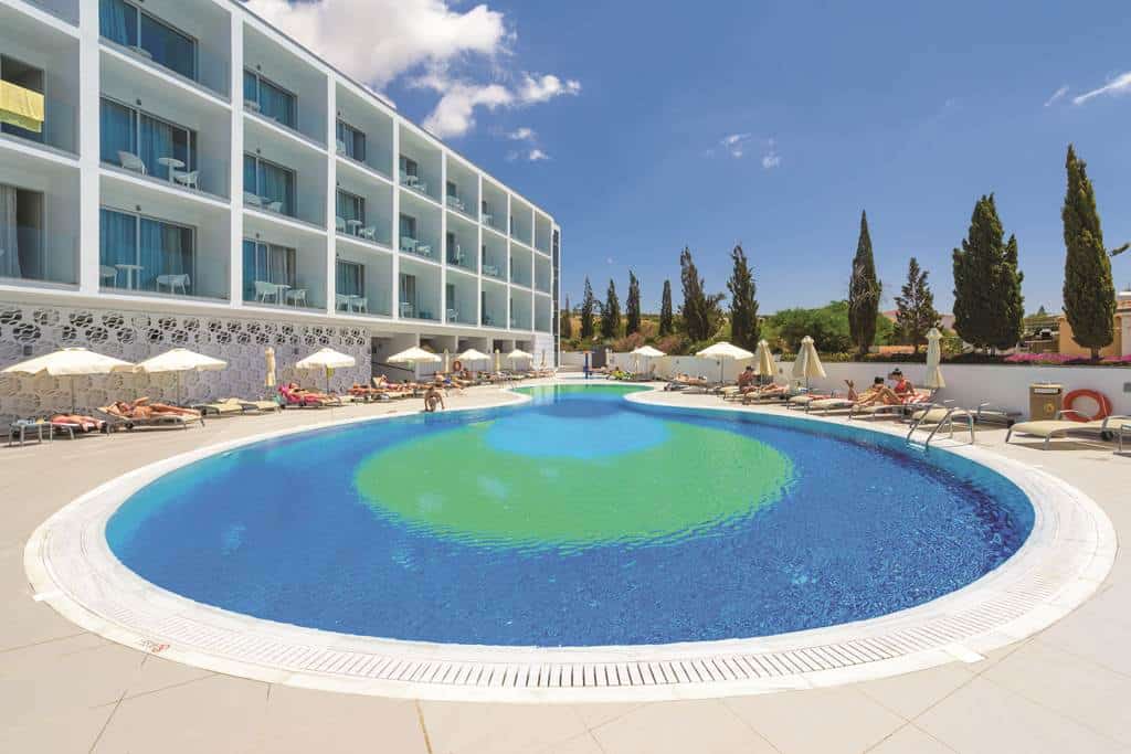 River_Rock_Hotel
