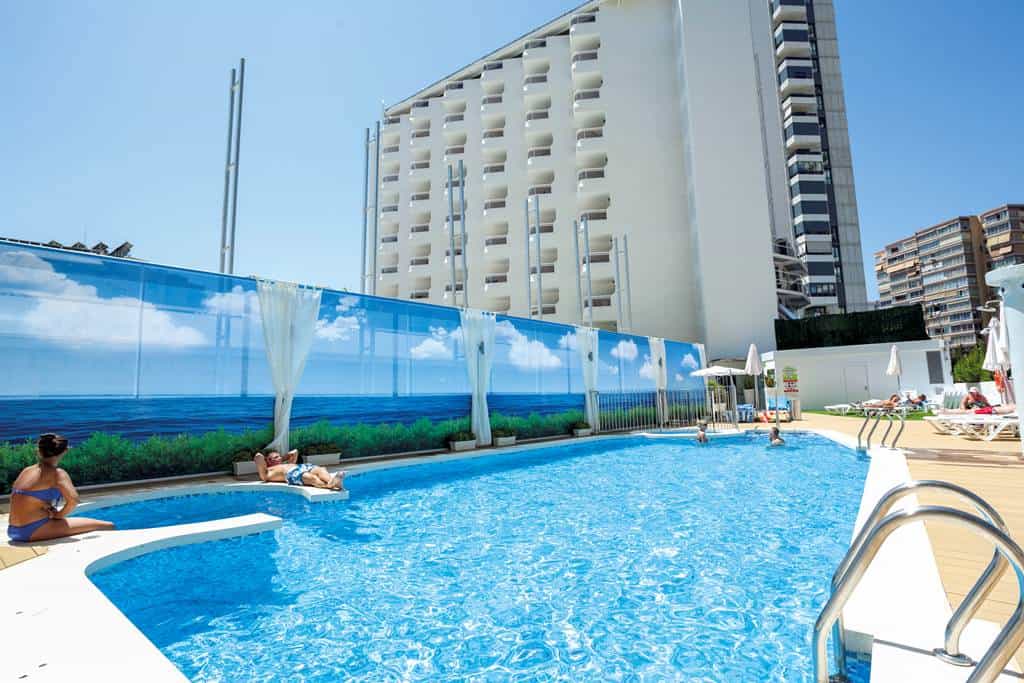Riviera_Beach_Hotel