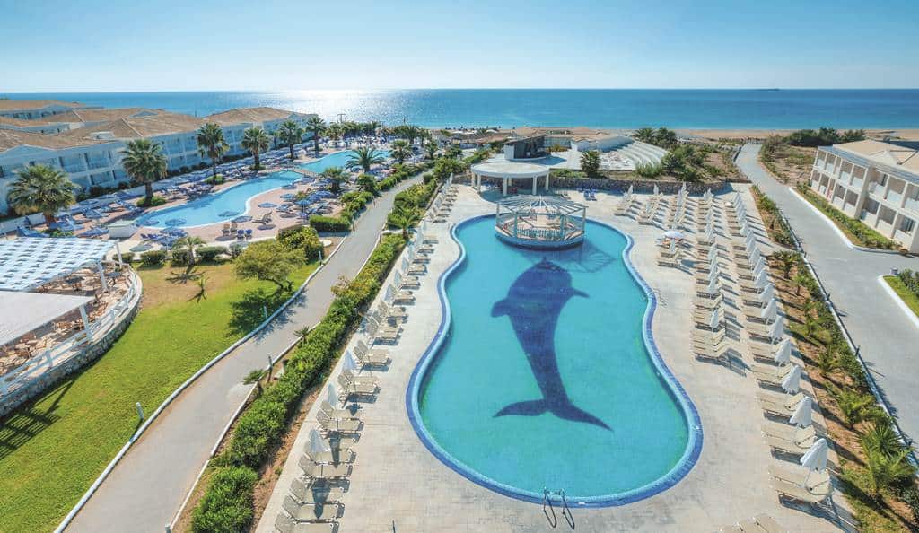 Sandy_Beach_Resort