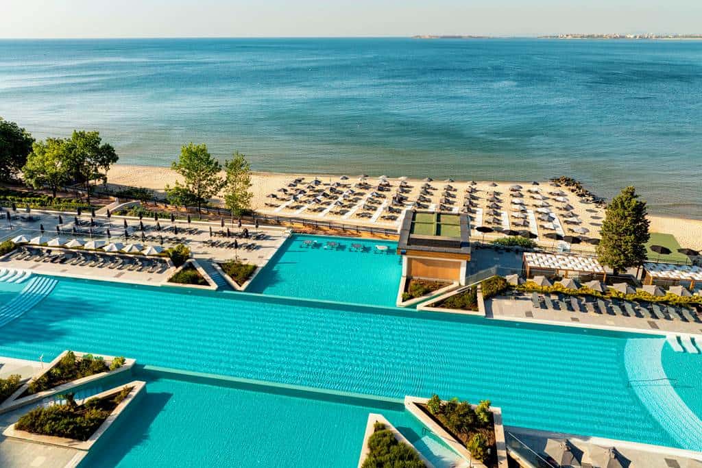 Secrets_Sunny_Beach_Resort_&_Spa