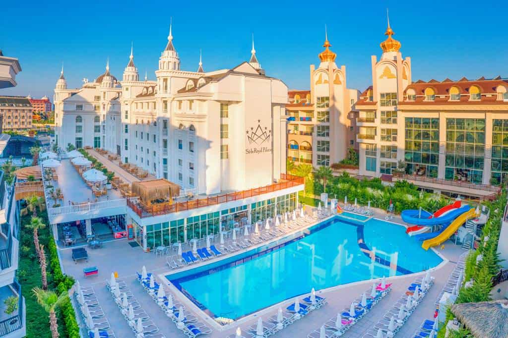 Side_Royal_Palace_Hotel_&_Spa