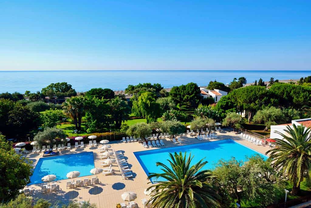 UNAHOTELS_Naxos_Beach_Sicilia