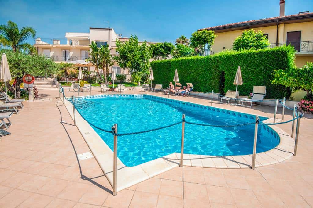 Villa_Daphne_Hotel